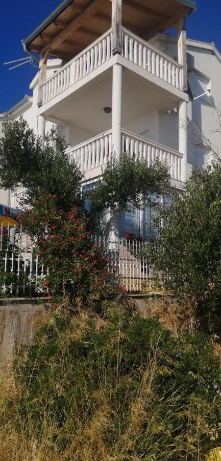 Apartments Nevjestic Primošten Εξωτερικό φωτογραφία