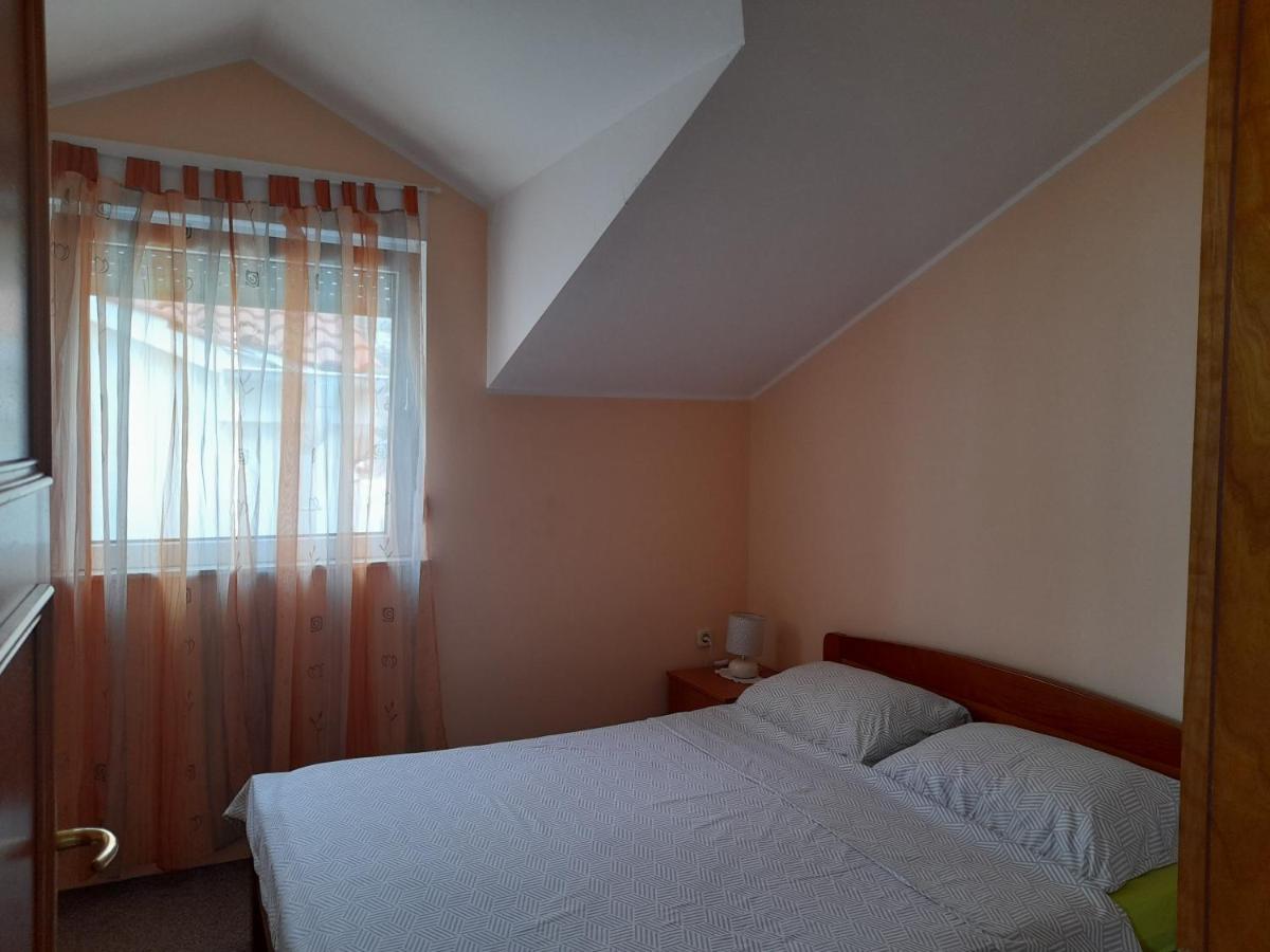 Apartments Nevjestic Primošten Εξωτερικό φωτογραφία