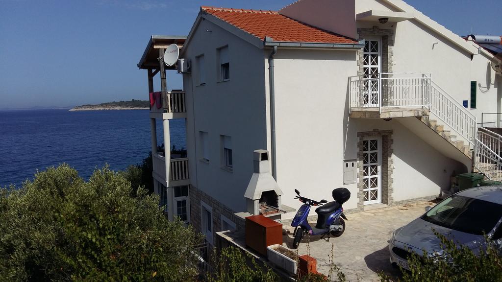 Apartments Nevjestic Primošten Εξωτερικό φωτογραφία